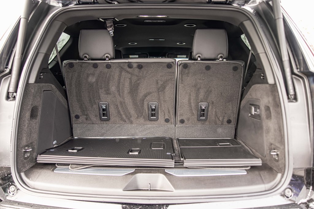 2025 CADILLAC ESCALADE - Image 16