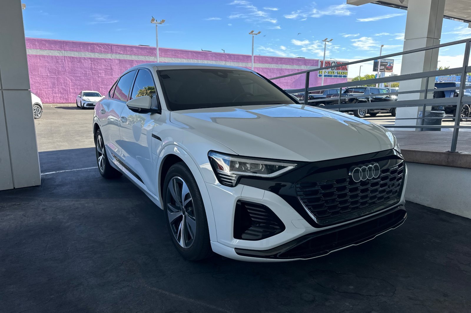 Used 2024 Audi Q8 Sportback e-tron Premium with VIN WA1BAAGE8RB024605 for sale in Fresno, CA