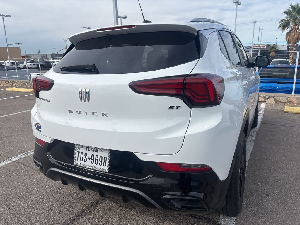 2024 Buick Encore GX Sport Touring photo 10