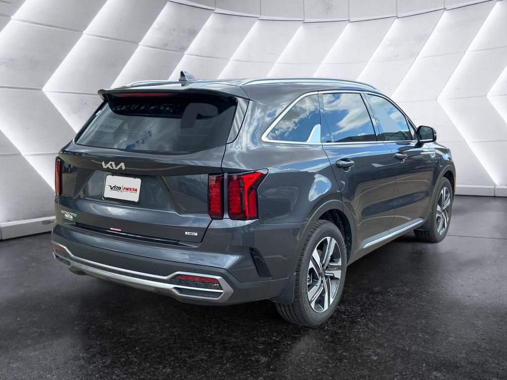 2024 Kia Sorento Hybrid EX photo 3