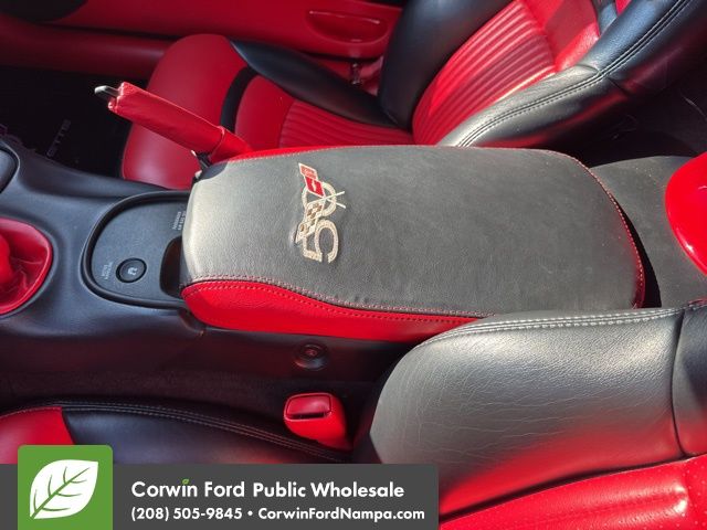 2003 Chevrolet Corvette Base photo 20