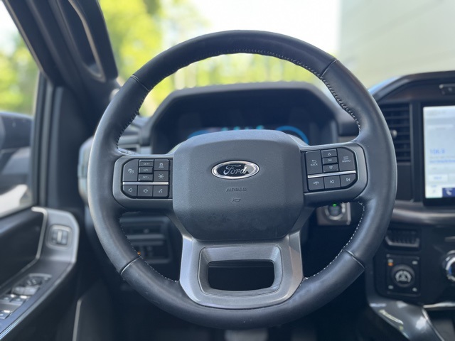 2022 Ford F-150 Lariat photo 31