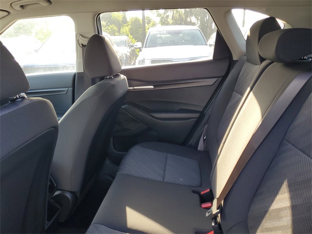 2025 Kia Seltos LX photo 24