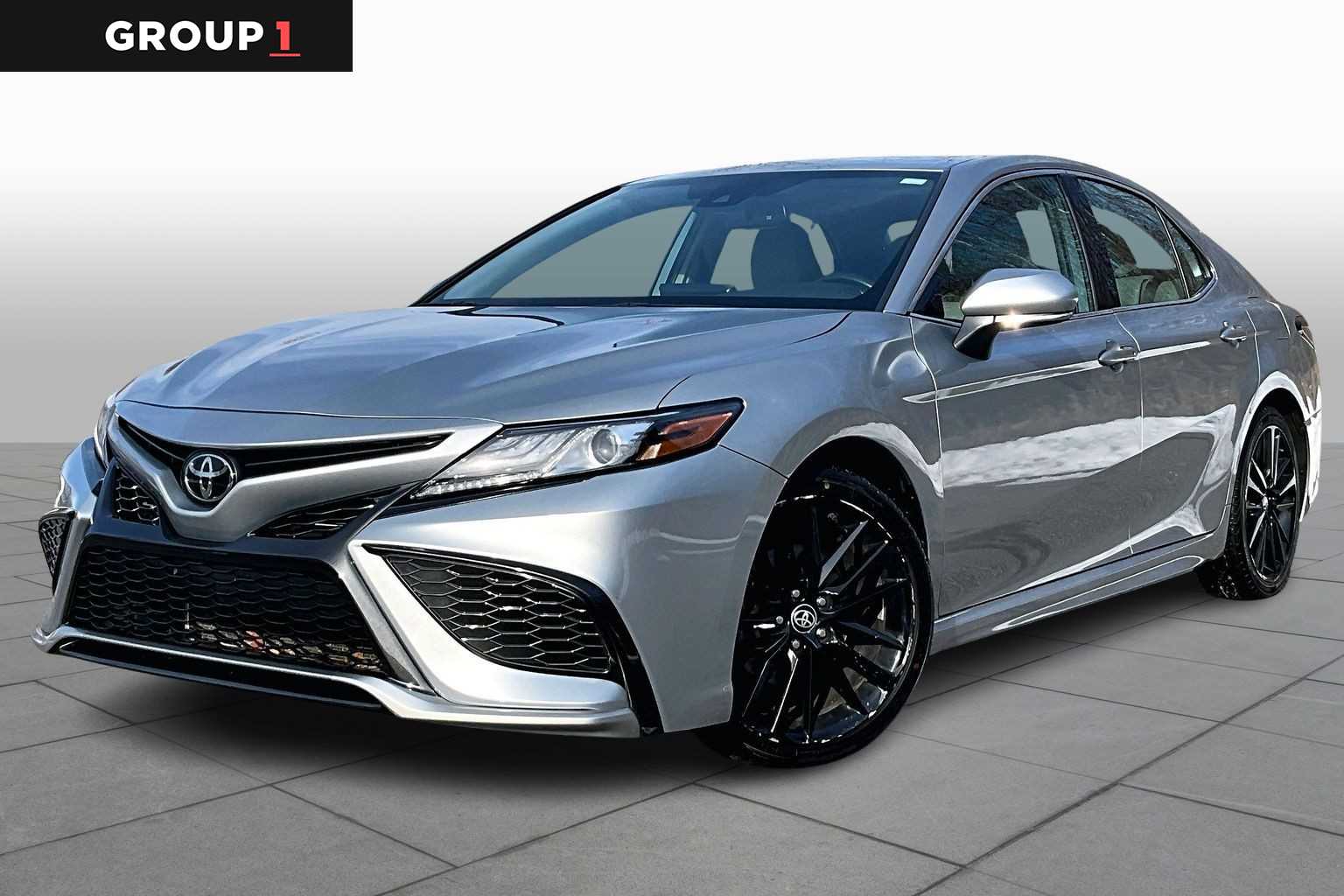 2023 Toyota Camry XSE's photo