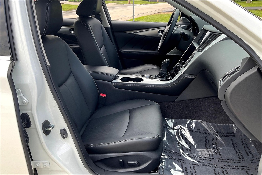 2024 Infiniti Q50 LUXE photo 24