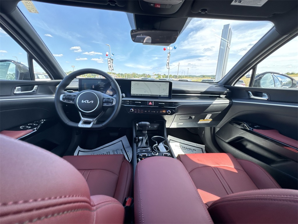 2026 Kia K5 GT-Line photo 10