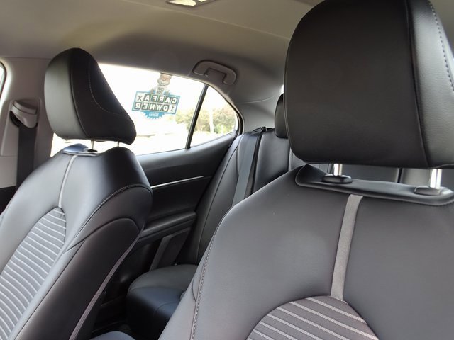 2024 Toyota Camry SE photo 10