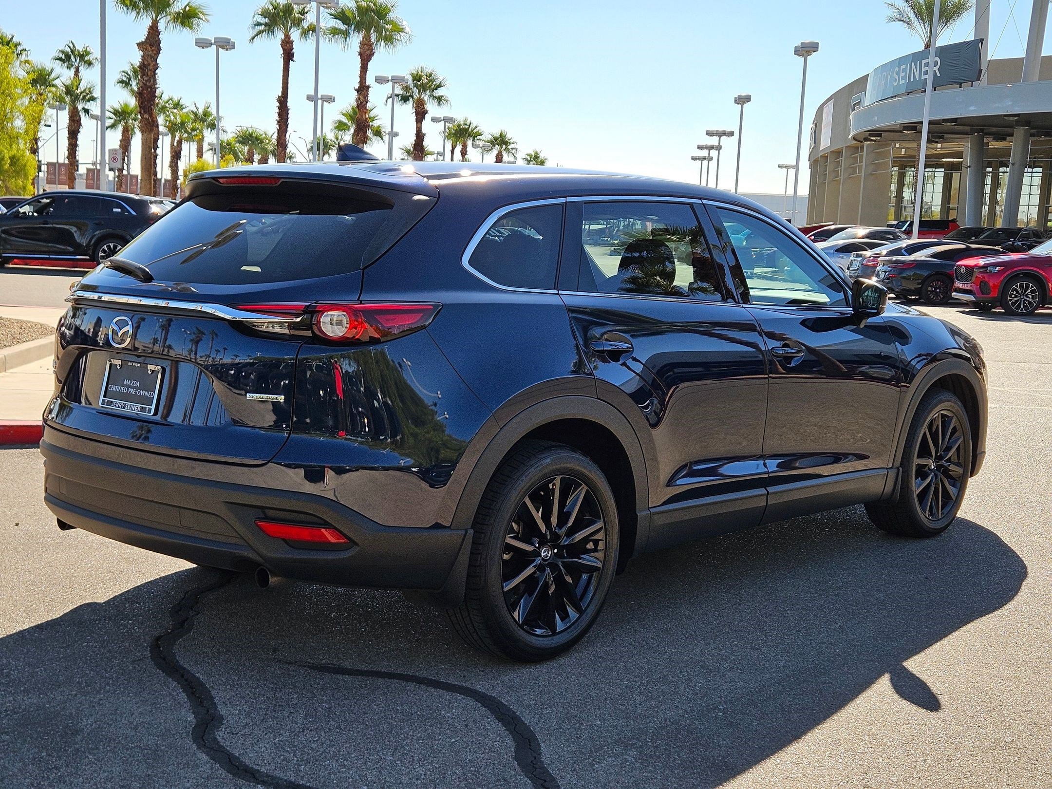 2023 Mazda CX-9 Touring photo 5