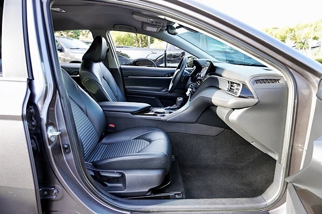 Used 2023 Gray Toyota SE image 10