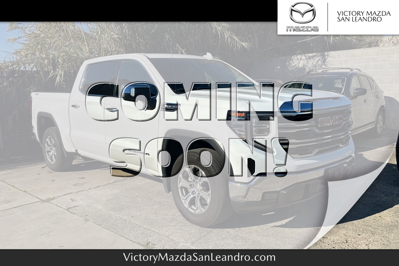 2024 GMC Sierra SLT's photo