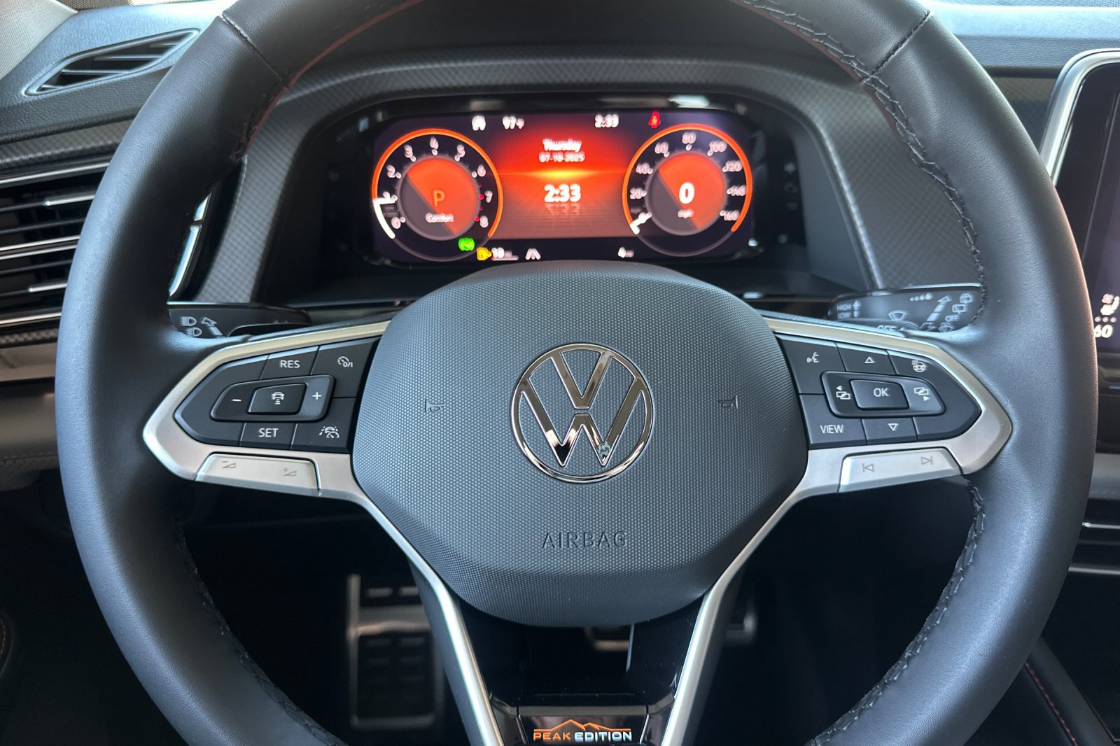 2025 Volkswagen Atlas Peak Edition SE photo 23