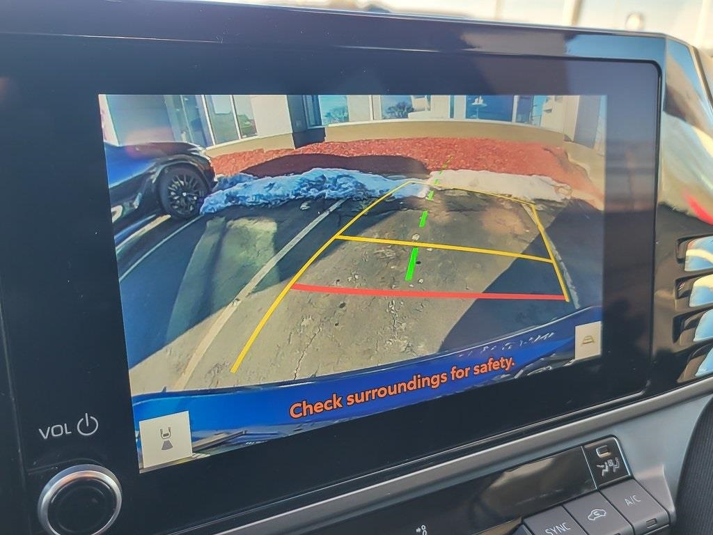 2025 TOYOTA CAMRY - Image 13