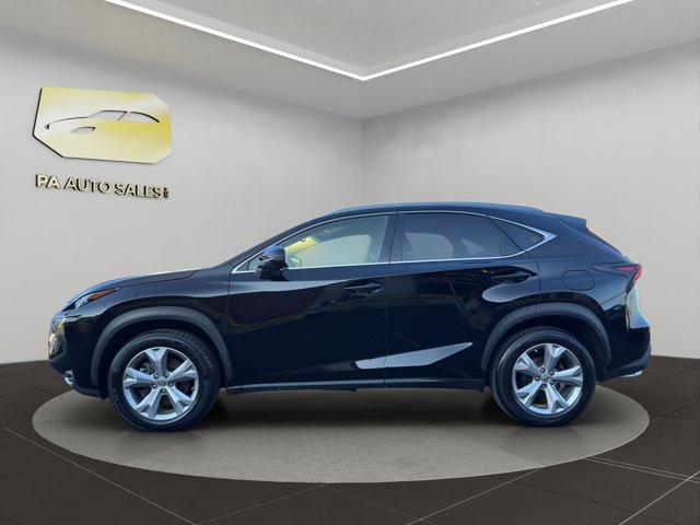 2017 Lexus NX 200t Luxury photo 4