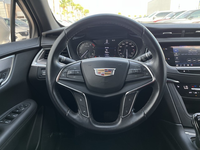 2023 Cadillac XT5 Luxury photo 11