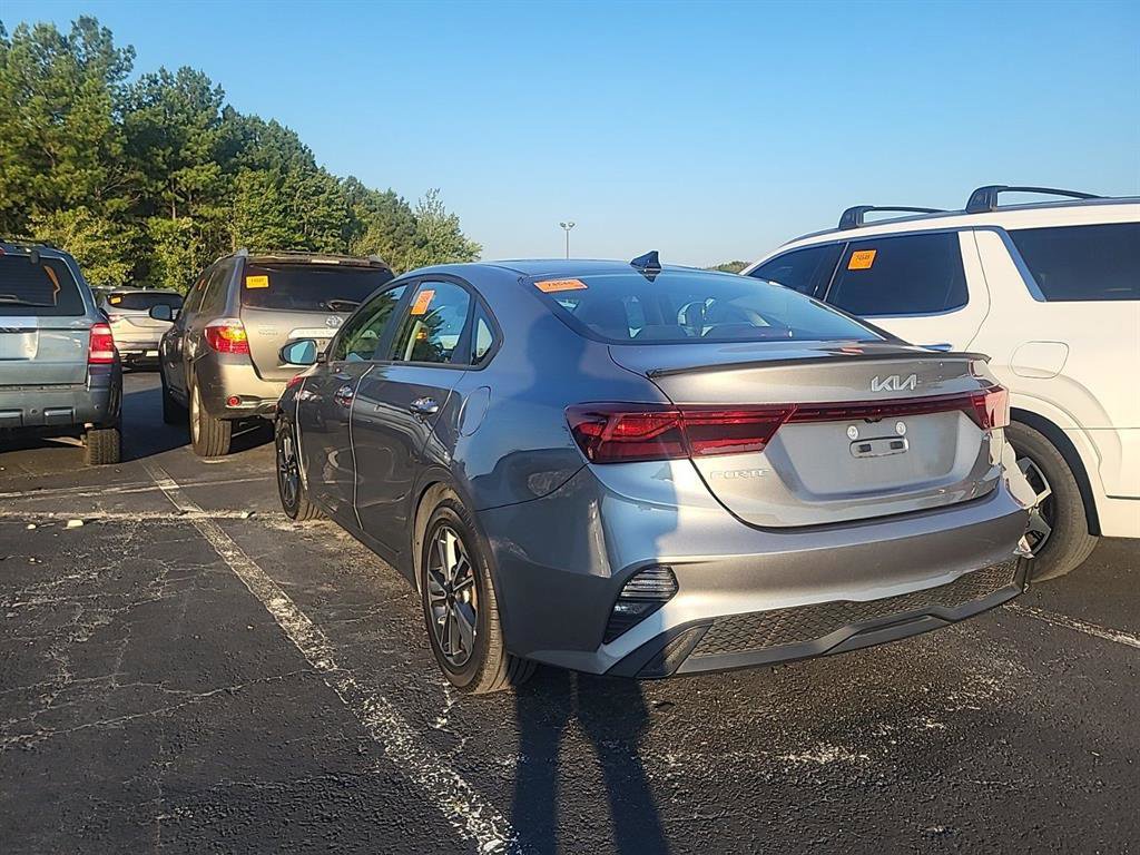 2022 Kia Forte FE LXS photo 4