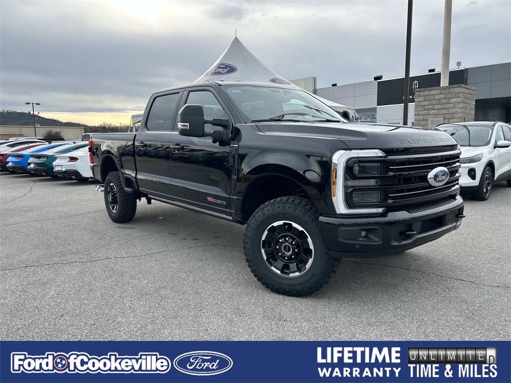 2026 Ford F-250 Super Duty Platinum's photo