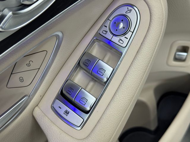 2021 Mercedes Benz GLC 300 Coupe photo 36