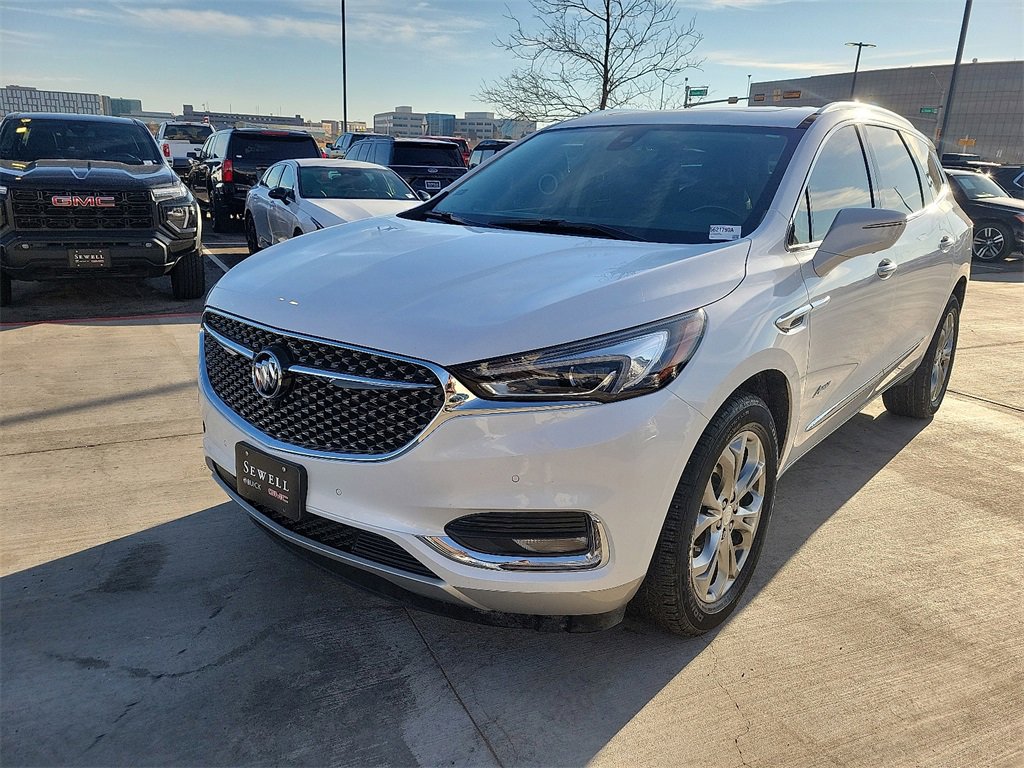 2019 Buick Enclave Avenir's photo