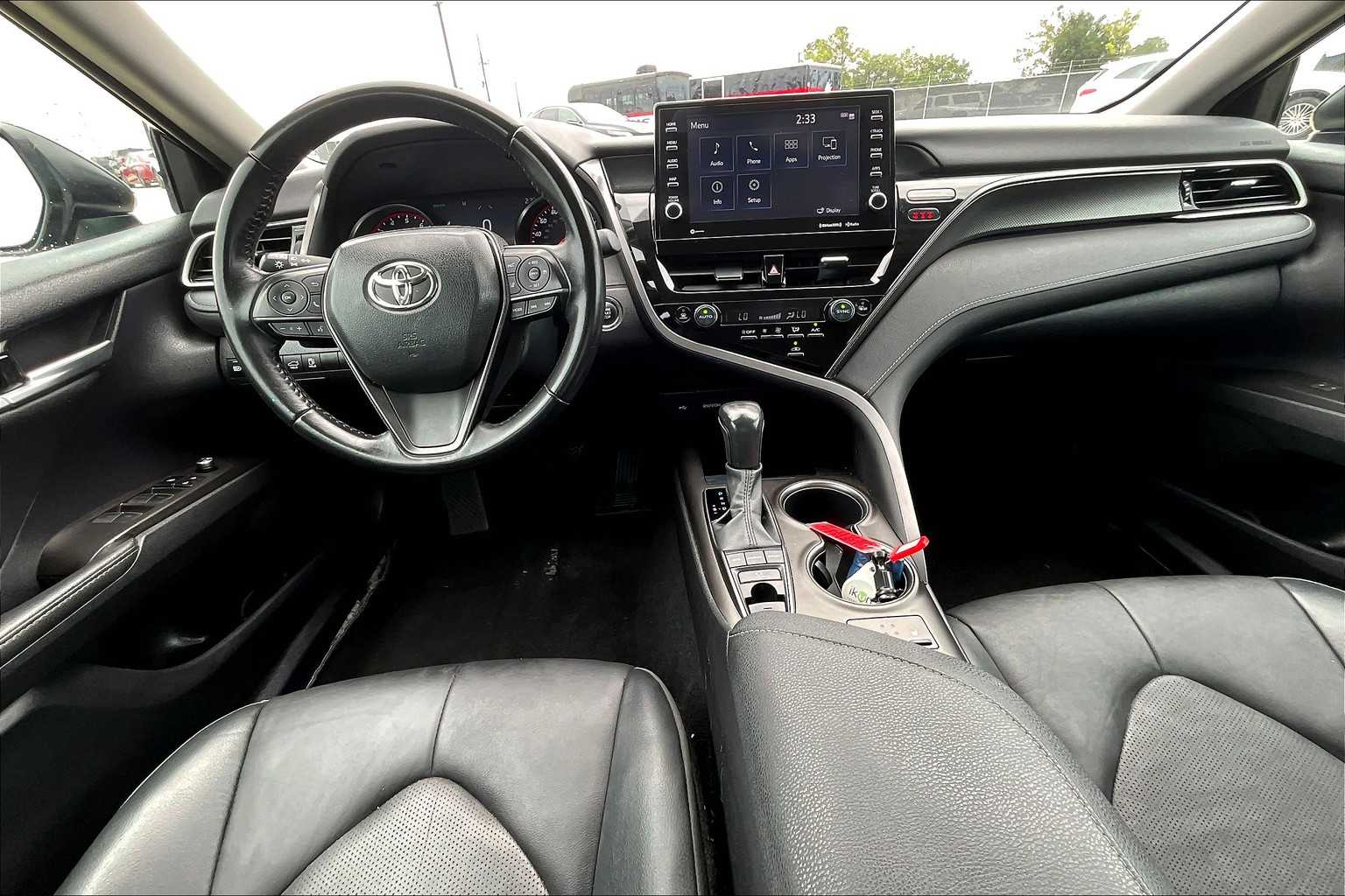 2023 Toyota Camry XSE photo 28