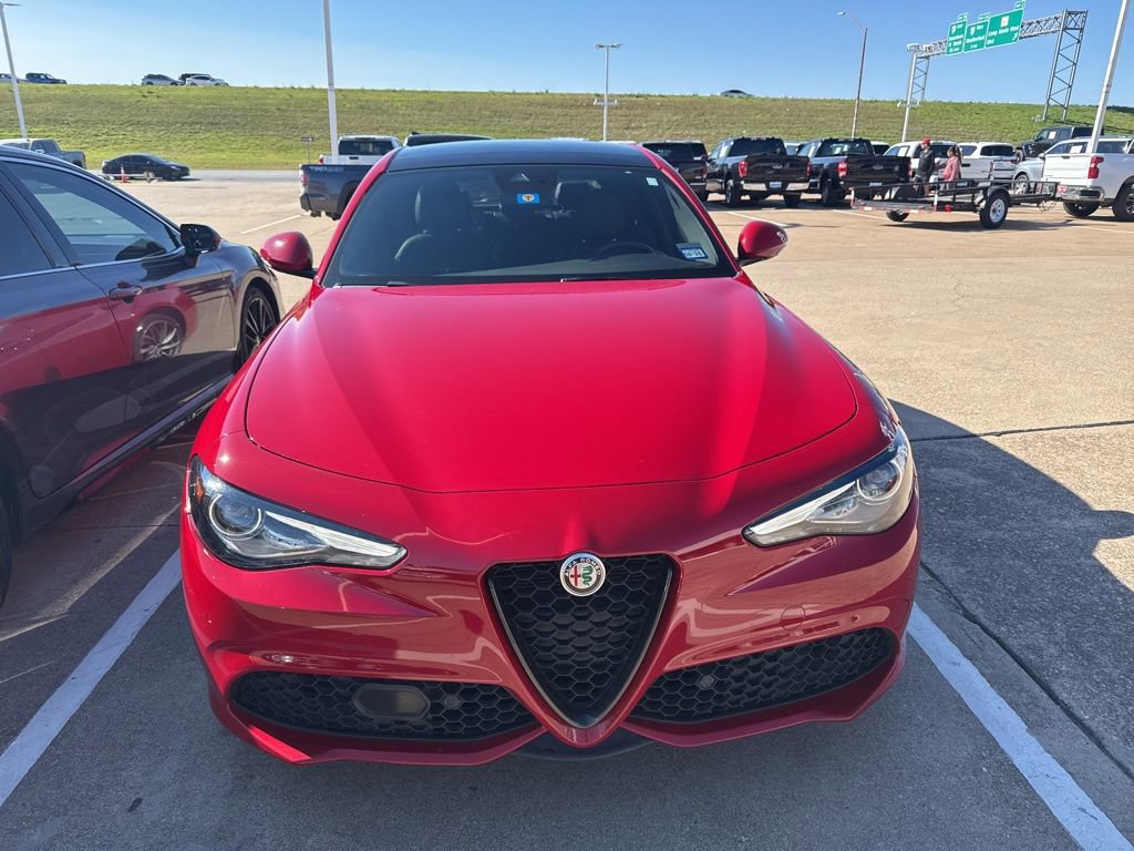 2023 Alfa Romeo Giulia SPRINT photo 2