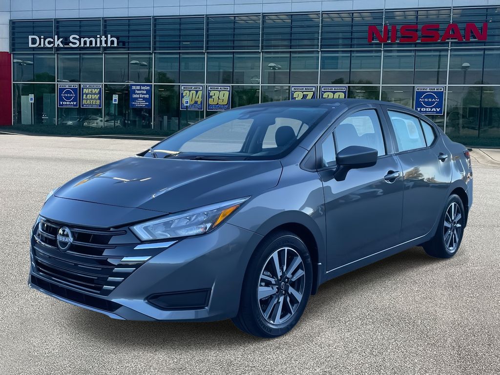 2025 Nissan Versa SV photo 3