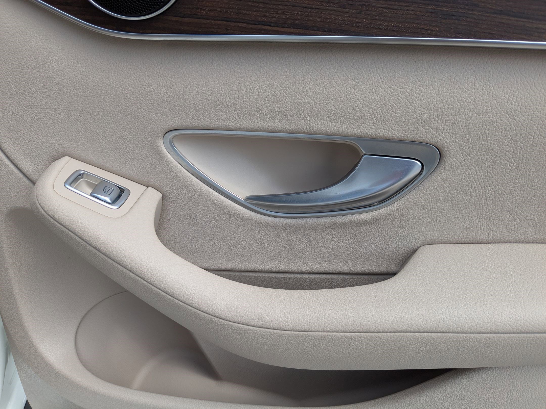 2022 Mercedes Benz GLC 300 4MATIC photo 28