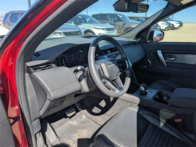 2024 Land Rover Discovery Sport SE photo 15