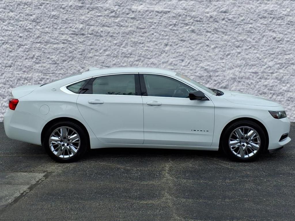 2017 Chevrolet Impala LS photo 2
