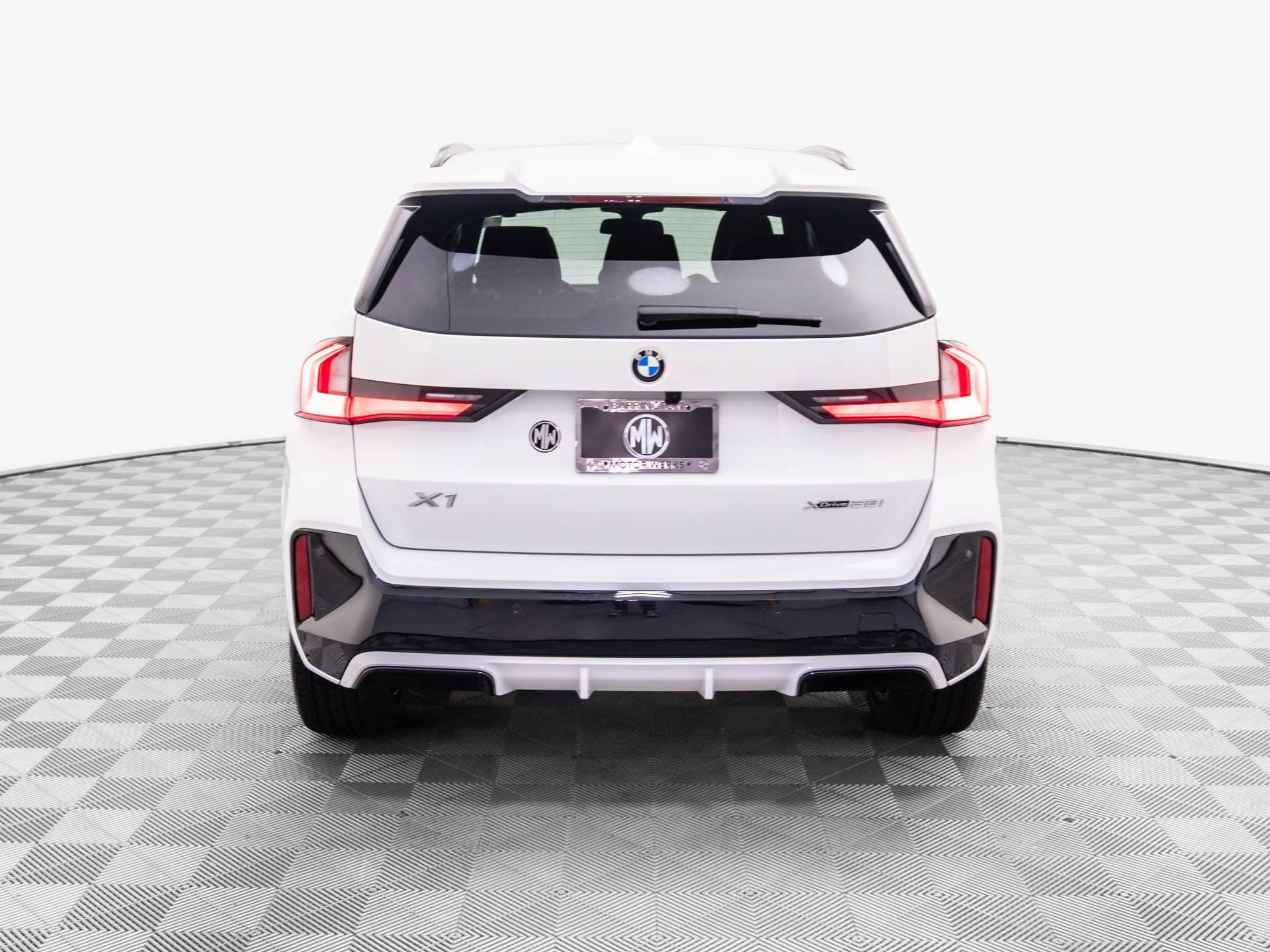 2026 Bmw X1 XDrive28i photo 3