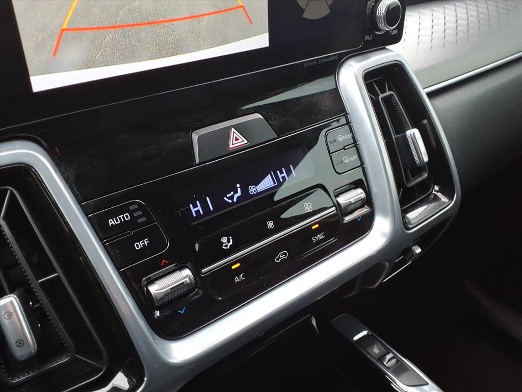 2022 KIA SORENTO - Image 12