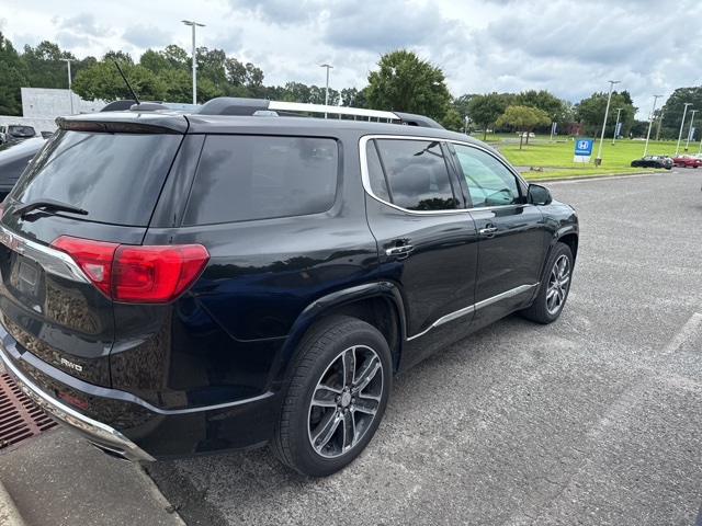 2017 Gmc Acadia Denali photo 4