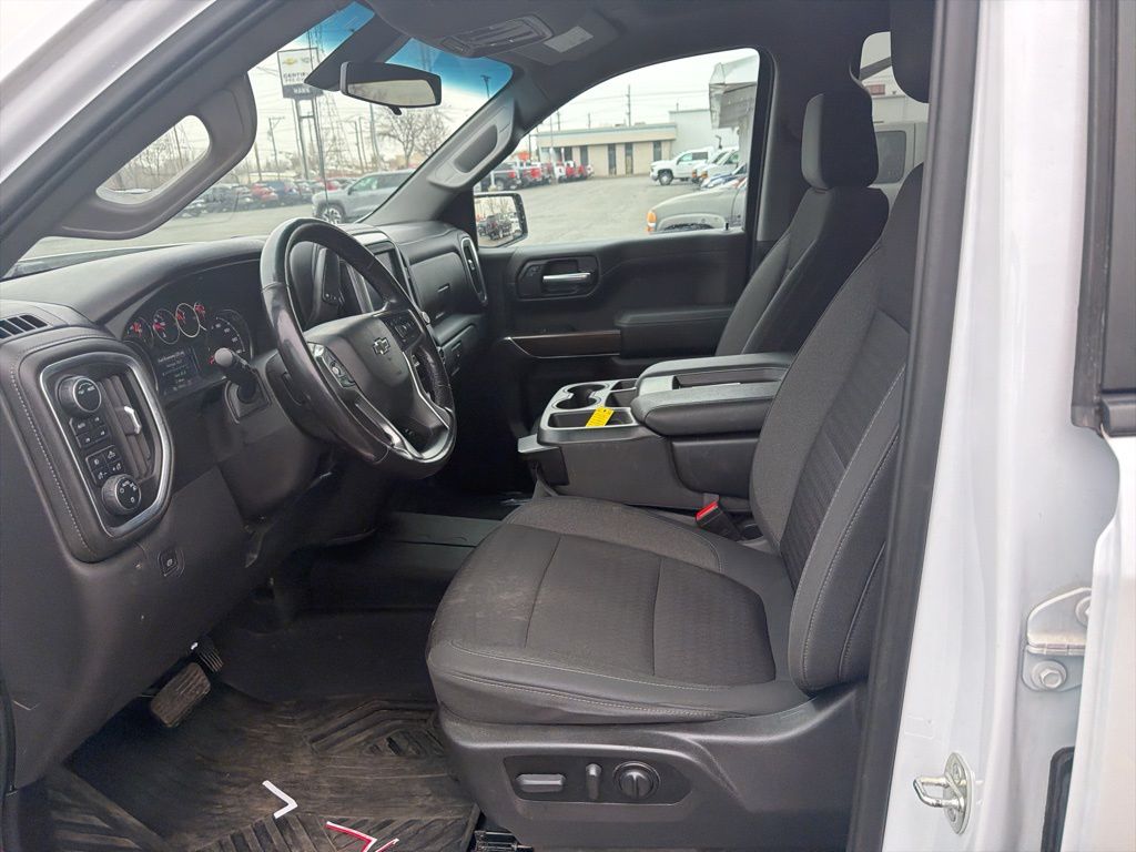 2021 CHEVROLET SILVERADO - Image 11