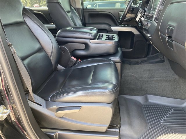 2018 Chevrolet Silverado 2500HD LT photo 23