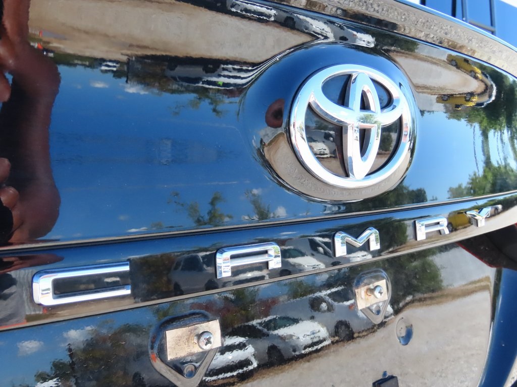 2023 Toyota Camry XSE photo 14