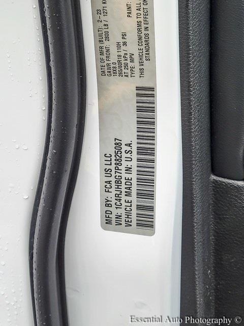 2023 JEEP GRAND CHEROKEE - Image 16