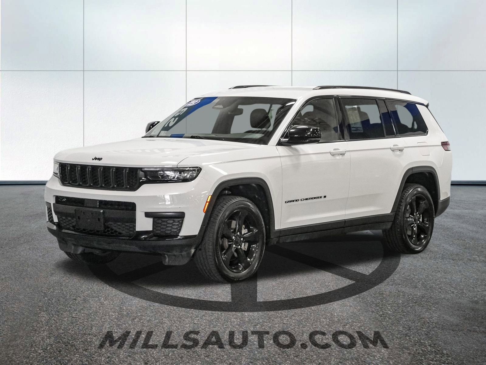 Used 2023 Jeep Grand Cherokee L Altitude with VIN 1C4RJKAG7P8829199 for sale in Baxter, Minnesota