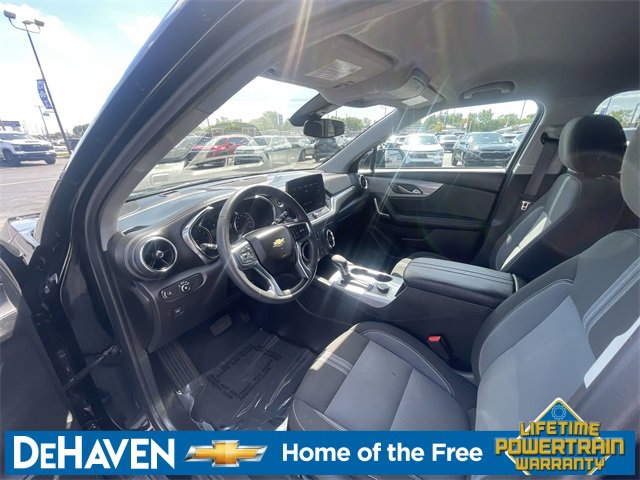 2024 Chevrolet Blazer 2LT photo 2