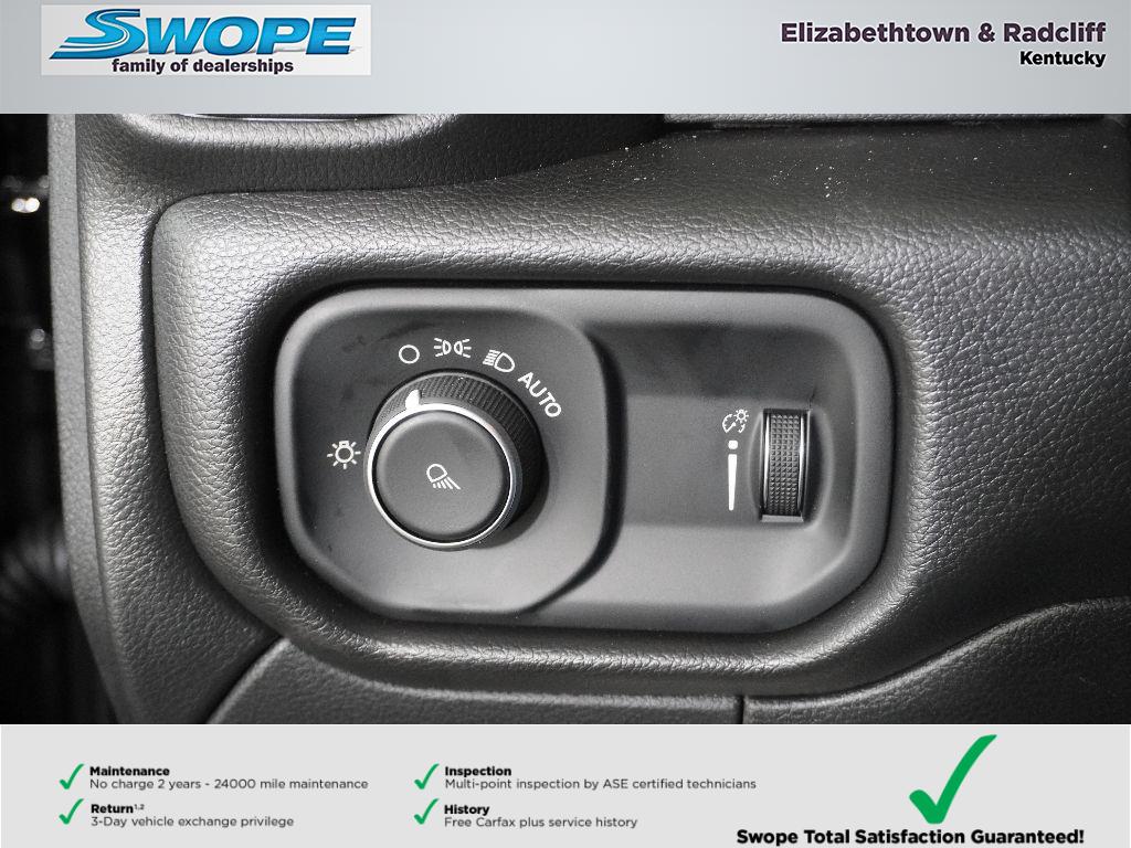 2024 Ram 2500 Tradesman photo 13