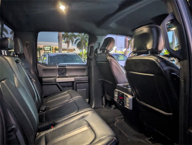 2021 Ford F-350 Platinum photo 15