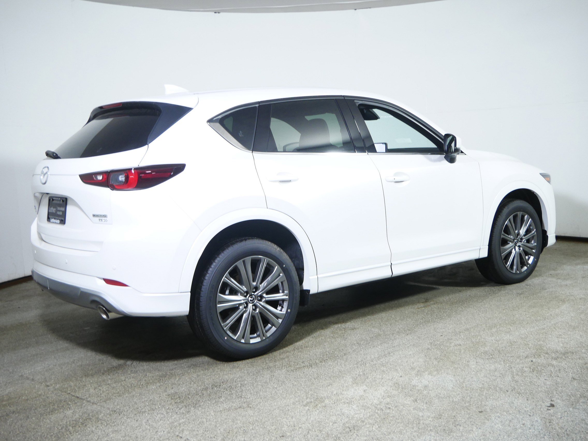 2025 Mazda CX-5 2.5 Turbo Signature photo 2
