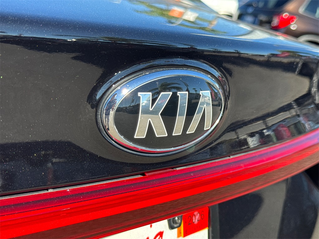 2019 Kia Forte LXS photo 11