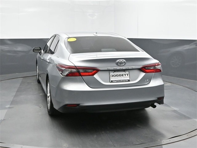 2023 Toyota Camry LE photo 8