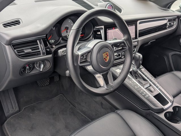 2021 Porsche Macan S photo 4