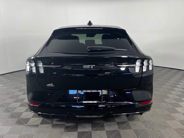 2025 Ford Mustang Mach-E GT photo 5