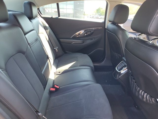 2015 Buick LaCrosse Base photo 10