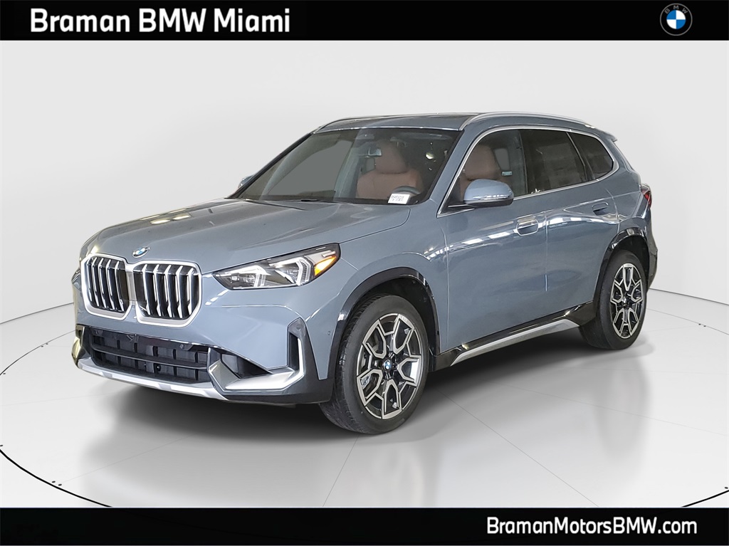 2026 BMW X1 28i's photo