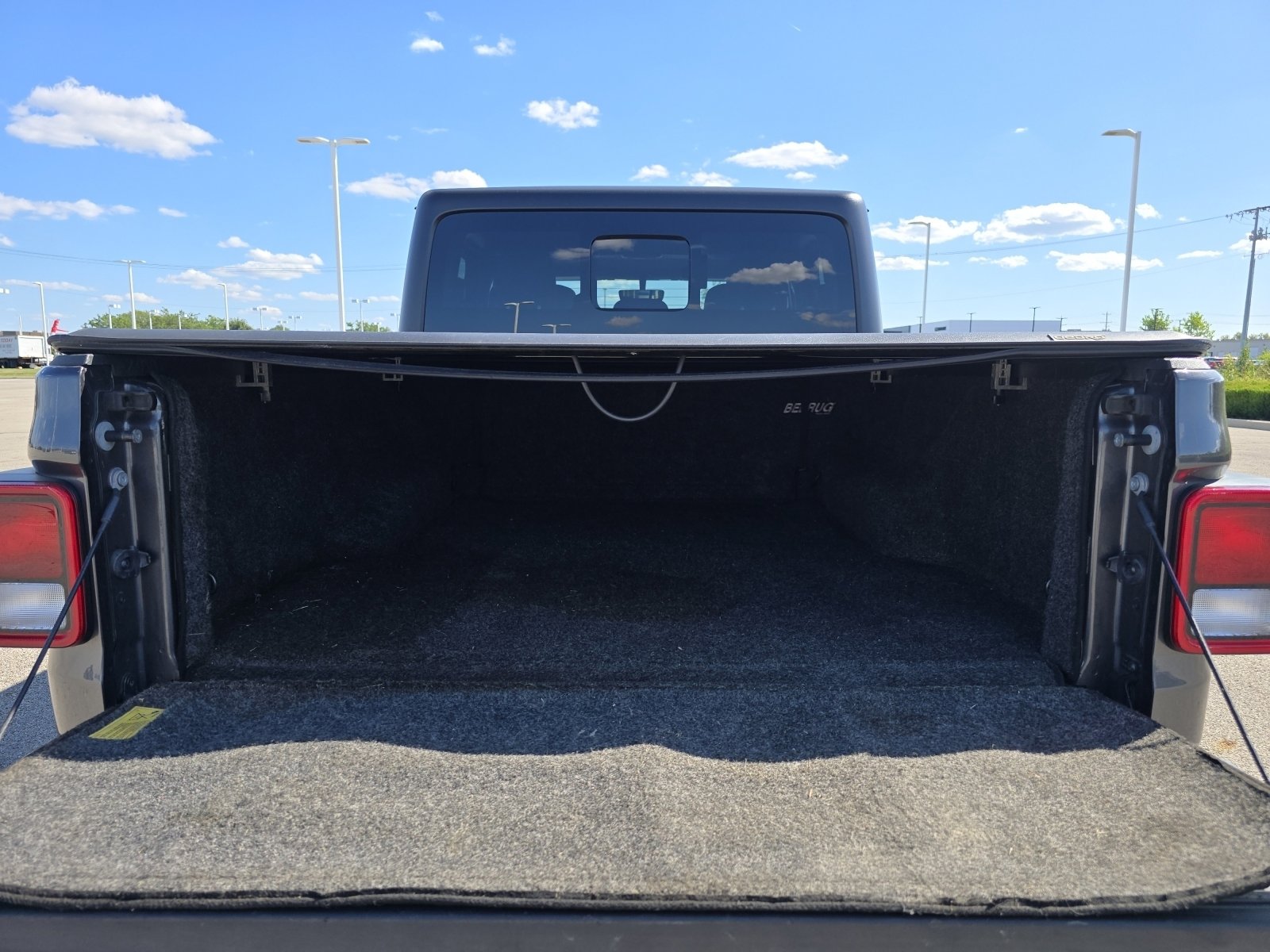 2022 Jeep Gladiator Altitude photo 21