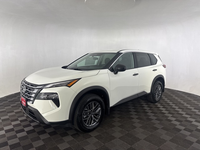 2026 Nissan Rogue S photo 3
