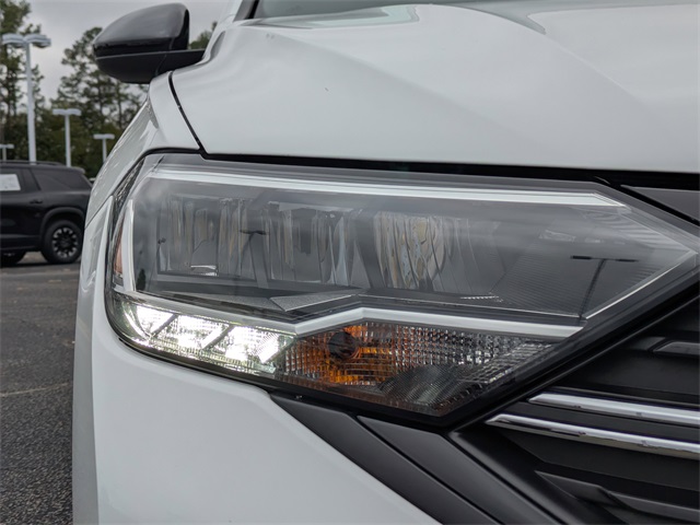 2024 Volkswagen Jetta 1.5T Sport photo 9