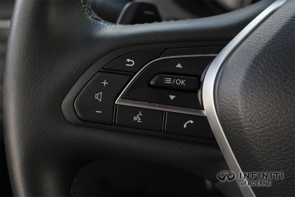 2023 Infiniti QX55 Essential photo 10